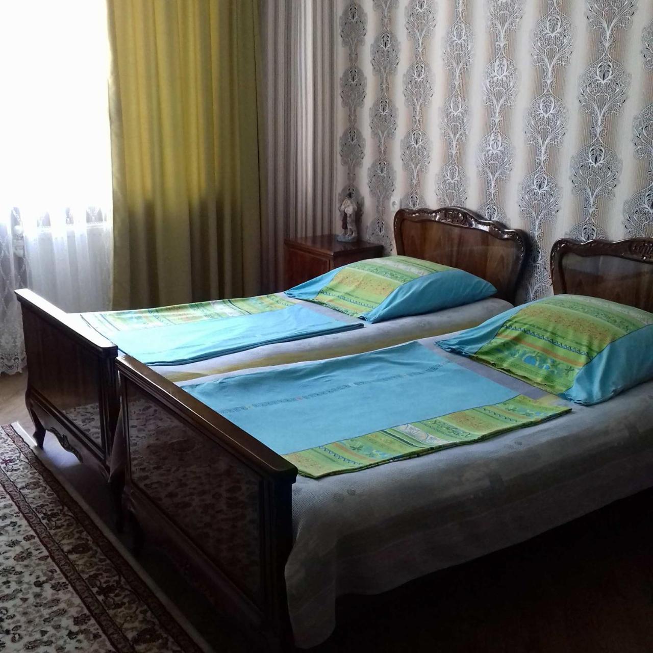 Hotel Family Hotel Chiatura Εξωτερικό φωτογραφία